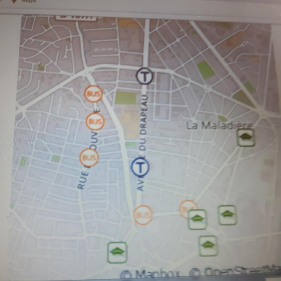 Le Phenix A Internet Haut Debit & Parking Дижон Экстерьер фото